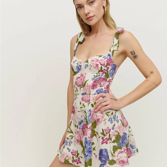 Reformation Dresses & Skirts - Reformation Niara Dress